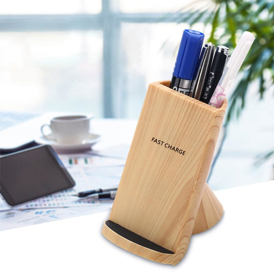 Stiftehalter mit Holzmaserung und kabelloser Ladefunktion