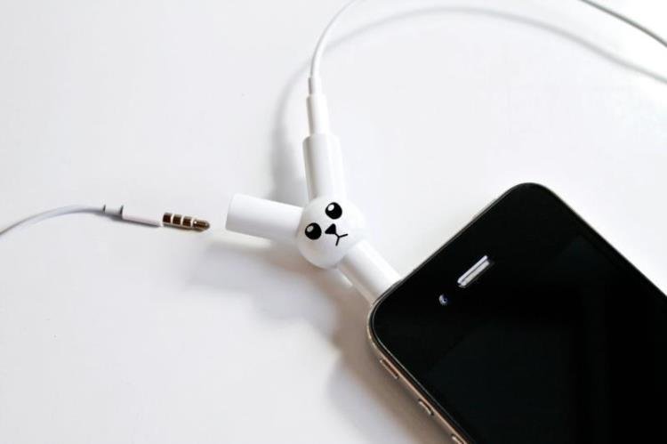 Jack Rabbit Headphone Splitter