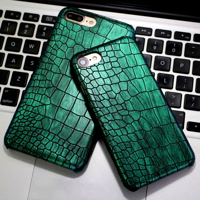 Funda para iPhone de cocodrilo verde negruzco