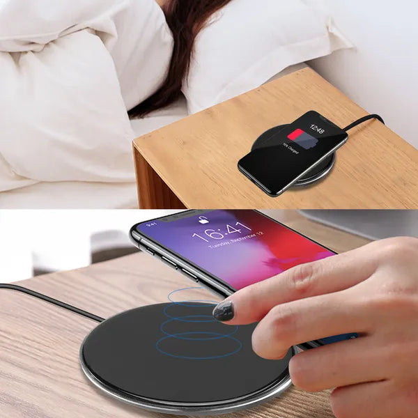 Kabelloses Ladegerät Qi-zertifiziert Ultraflache 5W-Ladestation für iPhone XS