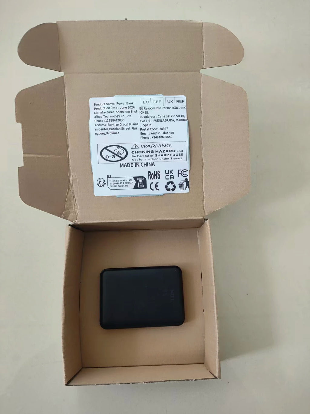 Big Capacity Fast Charging Phone Charger with 3 Built-in Cables Outdoor Power Bank Mini Powerbank External Solar Cells 10000mAh
