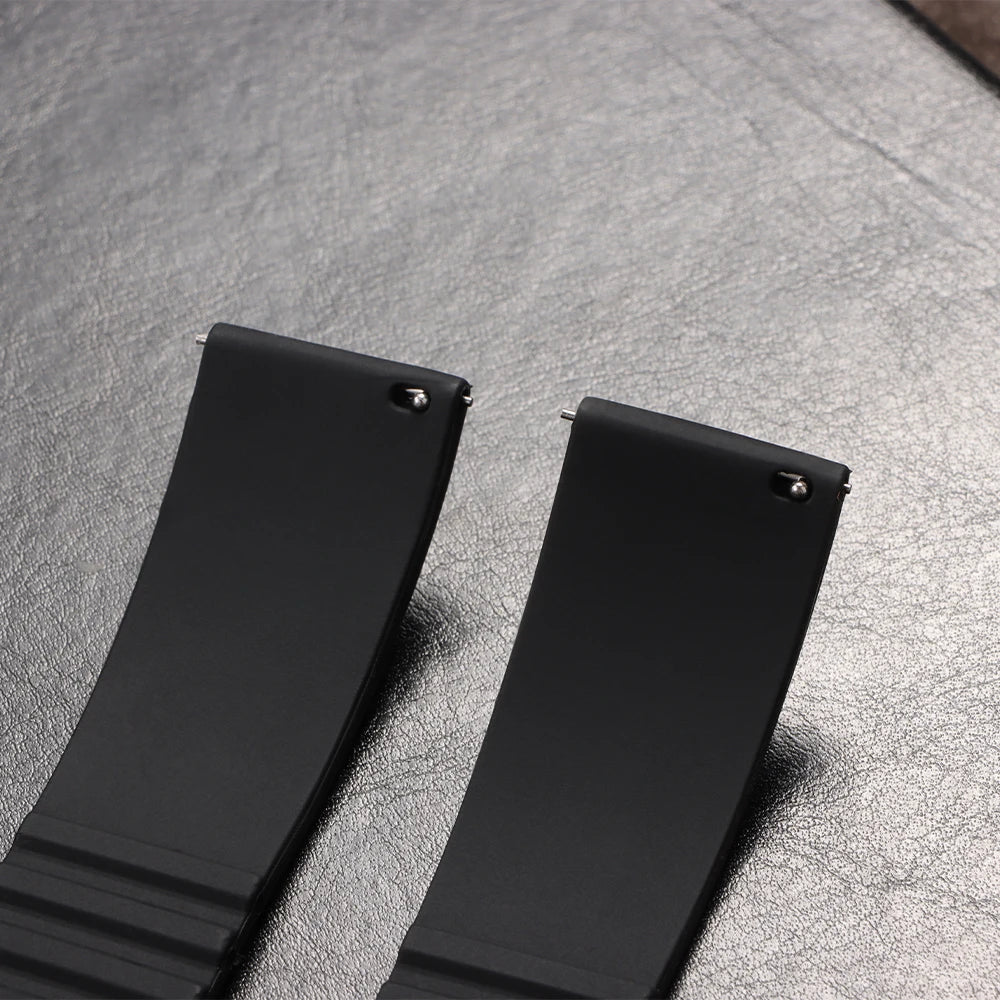 New Silicone Watch Strap 18mm 20mm 22mm 24mm for Seiko for Omega Universal Bracelet Quick Release Waterproof Rubber Wrist Band
