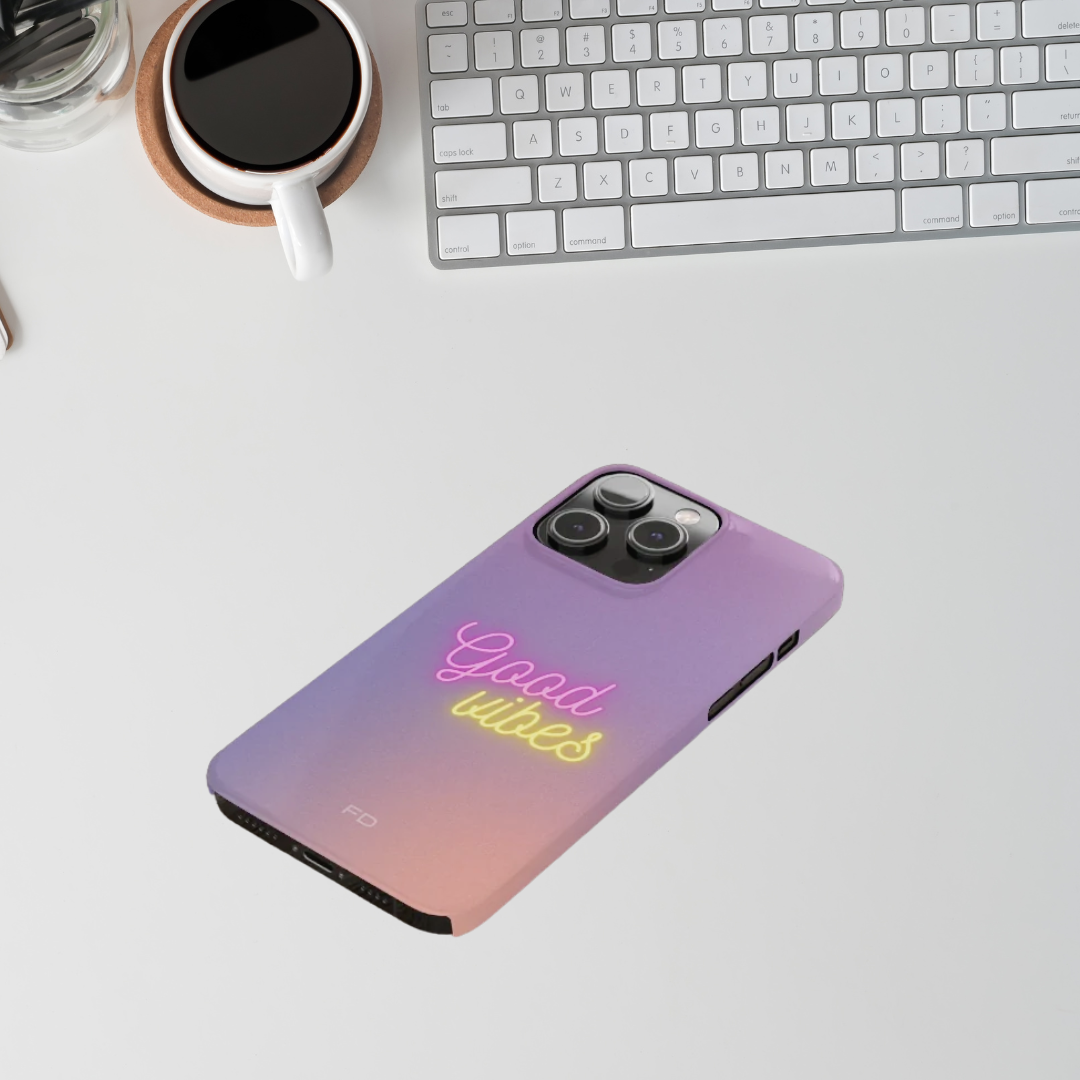 Good Vibes Theme Slim Case für iPhone 14 Serie