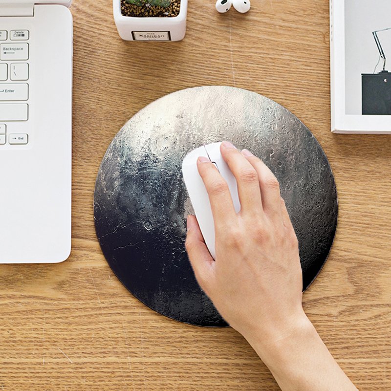 Das Pluto Mauspad
