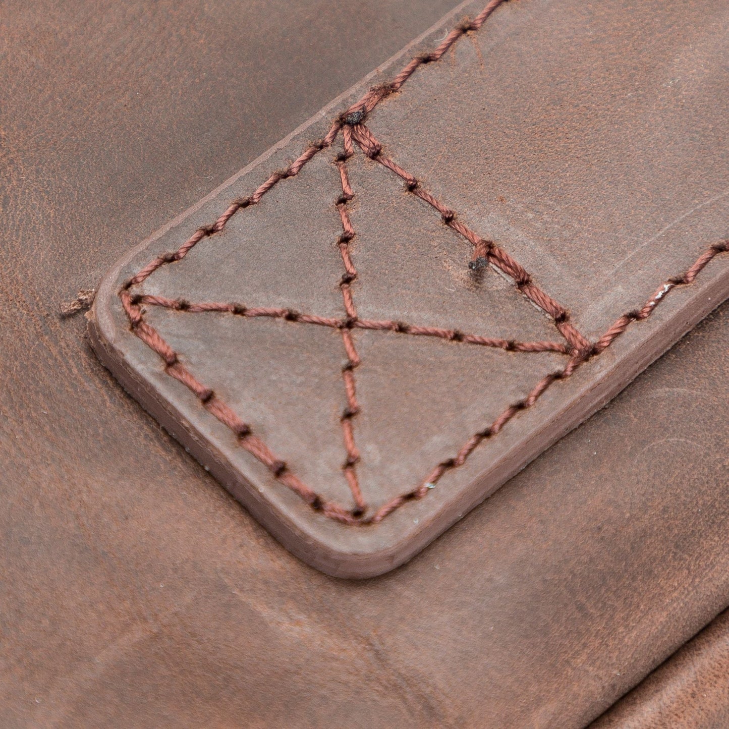 Funda de piel Kemmerer para iPad y MacBook